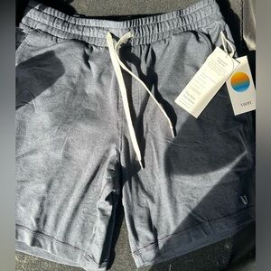New Vuori shorts size small S